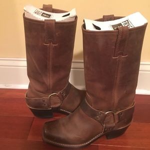 Frye boots size 6.5 - Barely worn!
